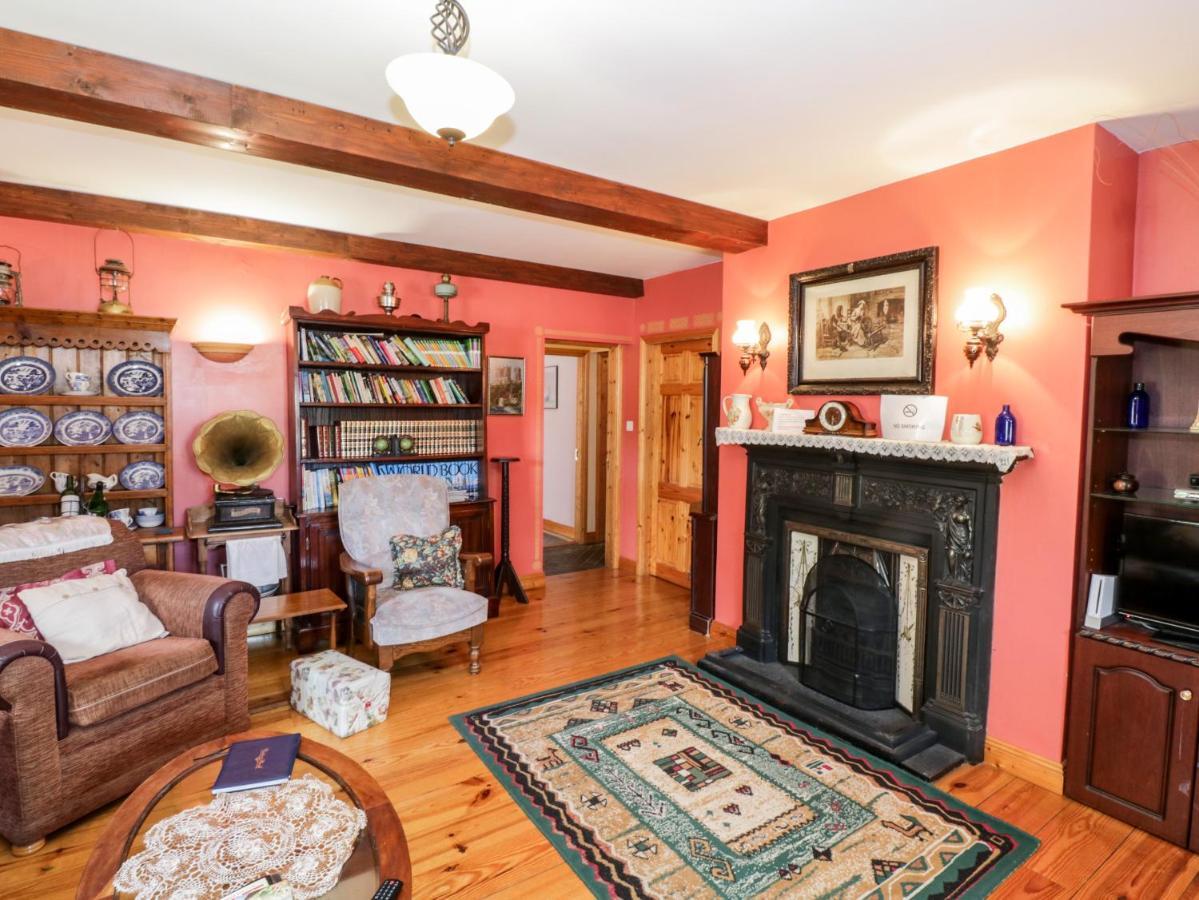 An Maide Ban Villa Cootehill Dış mekan fotoğraf