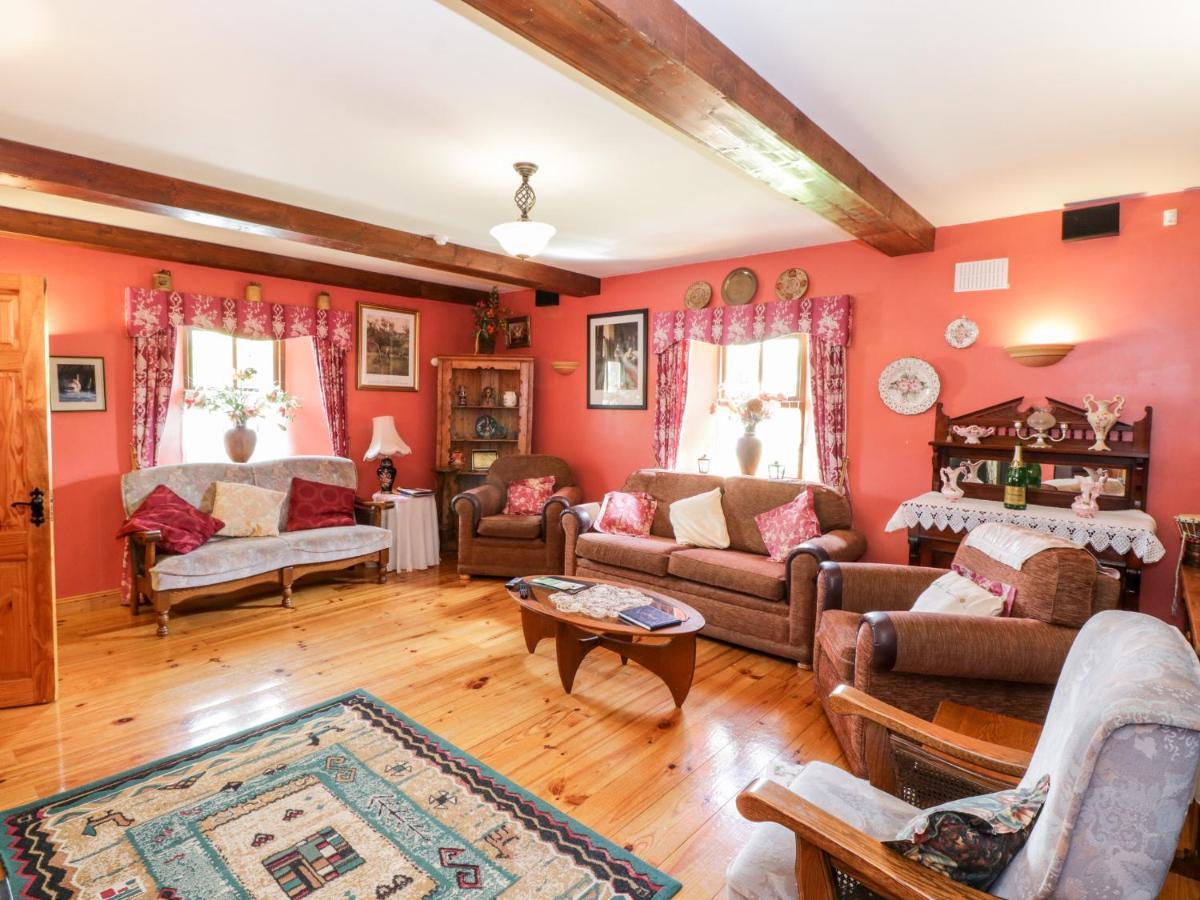 An Maide Ban Villa Cootehill Dış mekan fotoğraf