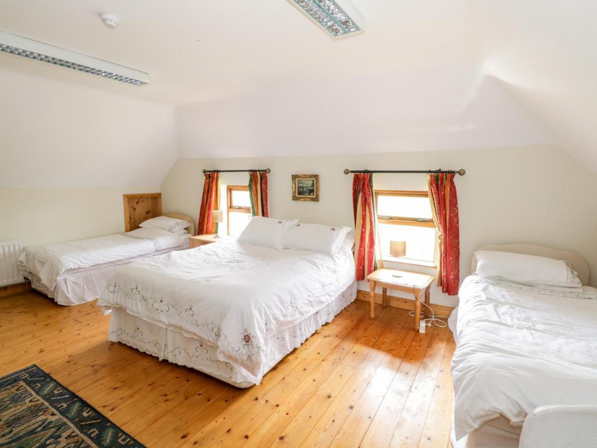 An Maide Ban Villa Cootehill Dış mekan fotoğraf