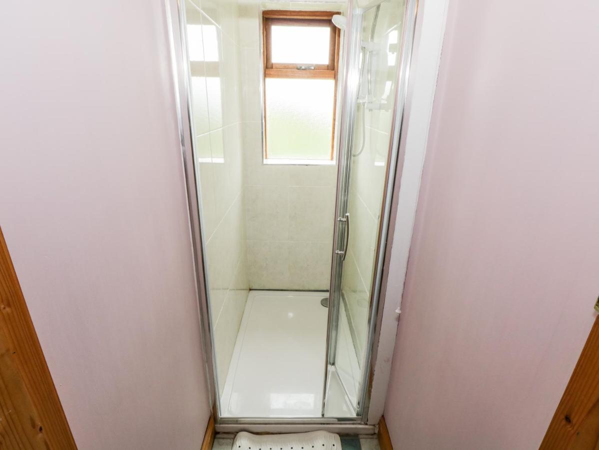 An Maide Ban Villa Cootehill Dış mekan fotoğraf